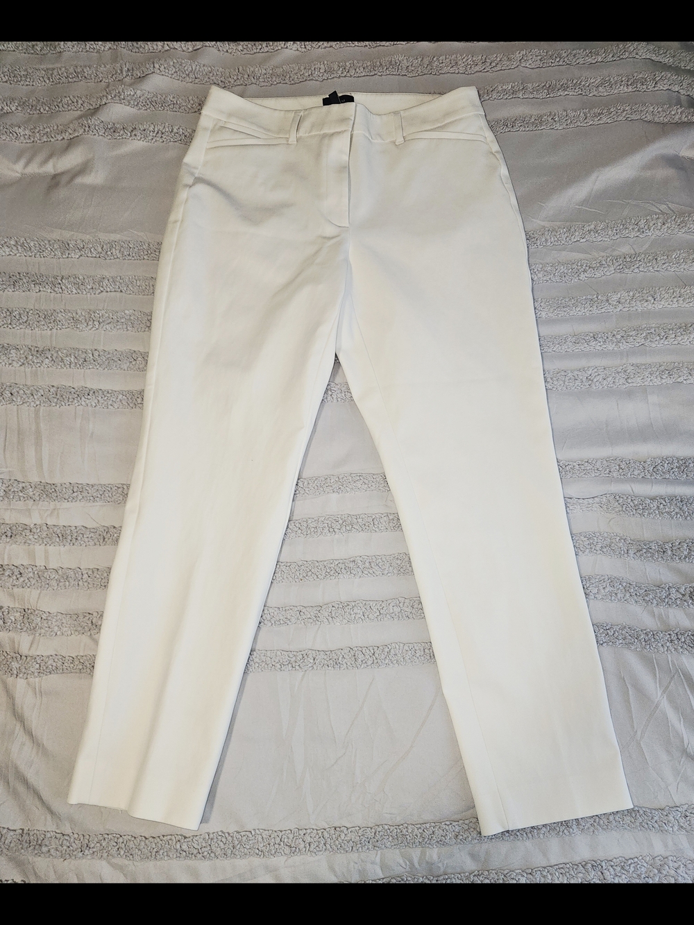 White House Black Market "The Slim Ankle" Pants - 8